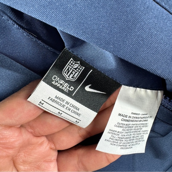 Nike NFL New England Patriots Reversible Bomber Jacket Blue Gray Size M - Picture 13 of 15